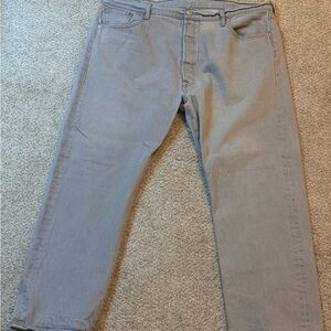 Levi's Men's Relaxed Fit Gray Jeans